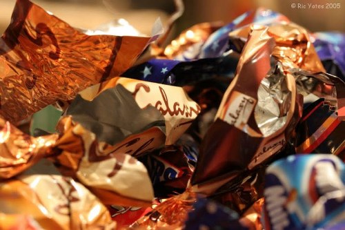 Incident response kit and hazardous waste containment materials